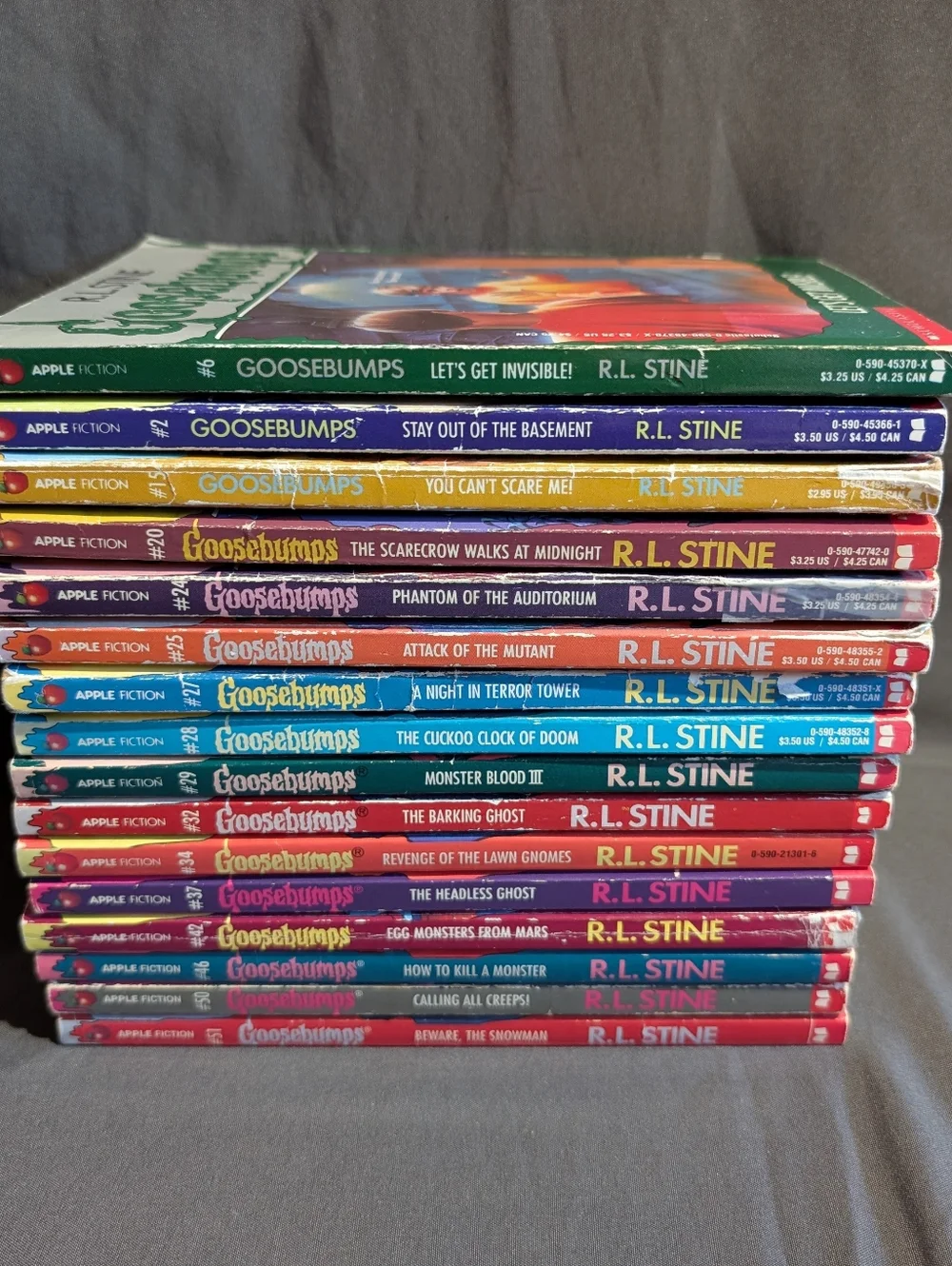 16 Goosebumps Chapter Books RL Stine Horror Scholastic VTG 1990's - Picture 8 of 13